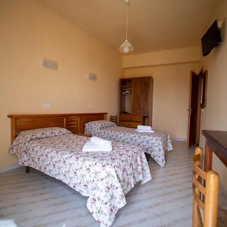 Hotel Hotel-Pensione 4 Stagioni Falcone