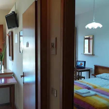 Hotel Hotel-Pensione 4 Stagioni Falcone