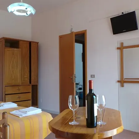 Hotel Hotel-Pensione 4 Stagioni Falcone