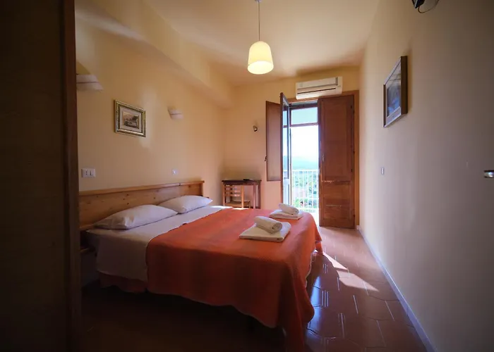 Hotel-Pensione 4 Stagioni Hotel *